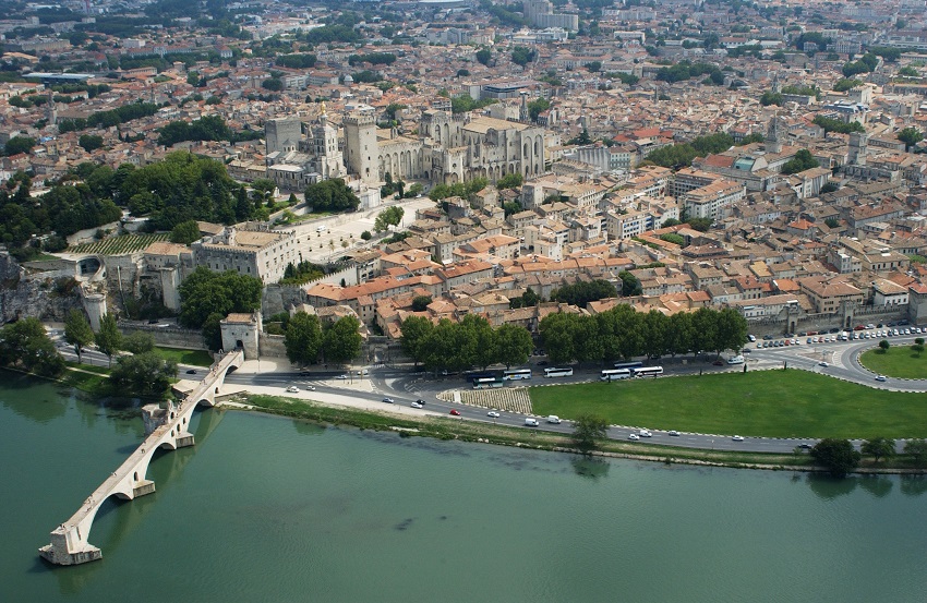 Comment réussir son séjour à Avignon ?